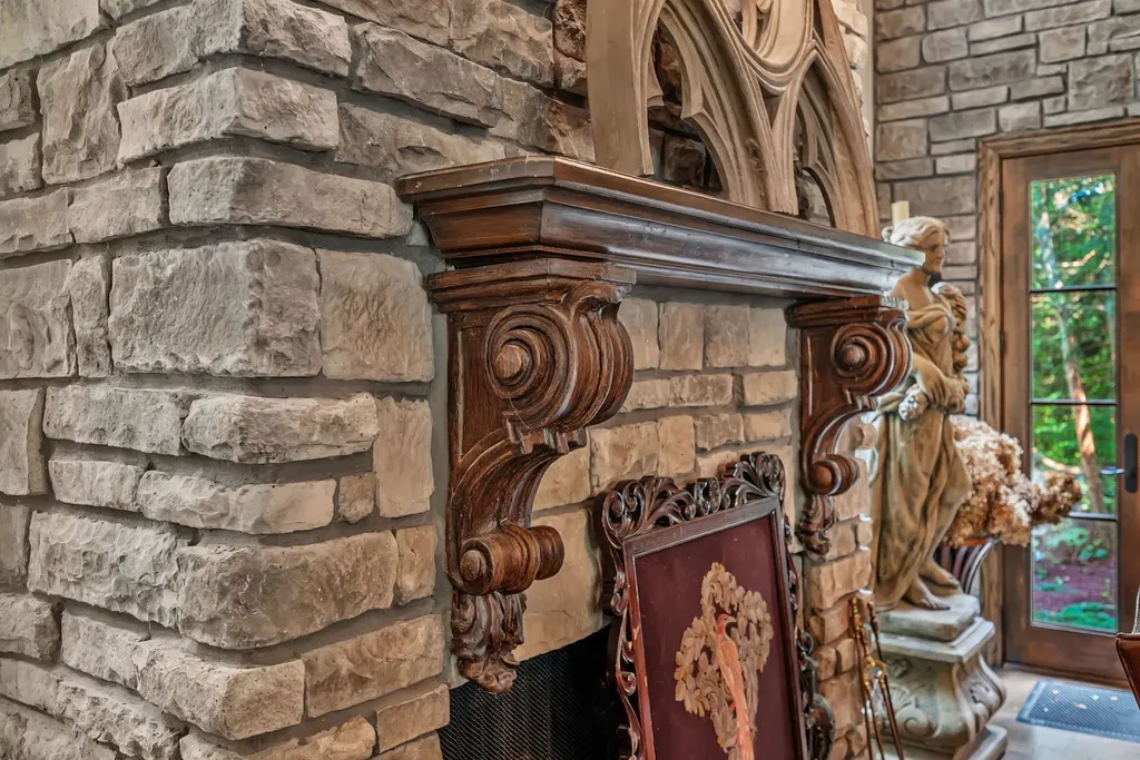 1108 Belle Meade Boulevard Nashville TN 37205
