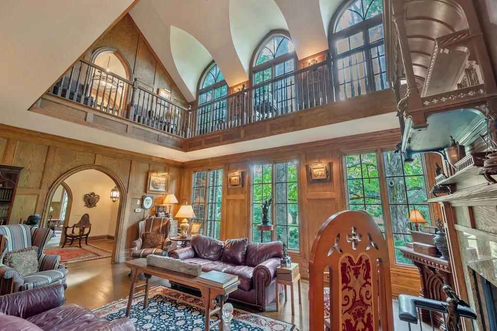 1108 Belle Meade Boulevard Nashville TN 37205