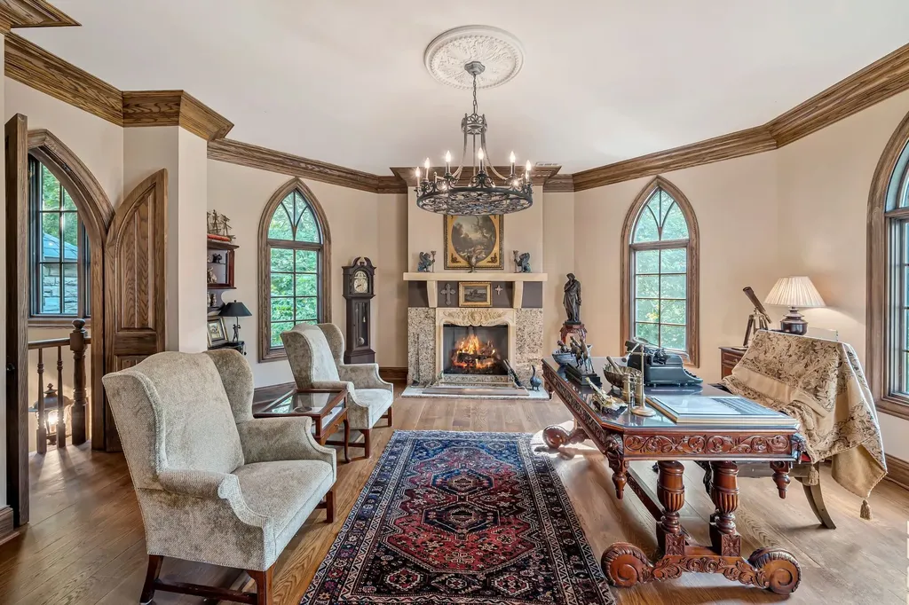 1108 Belle Meade Boulevard Nashville TN 37205