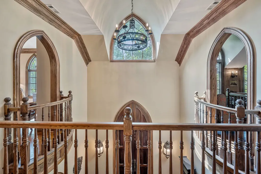 1108 Belle Meade Boulevard Nashville TN 37205