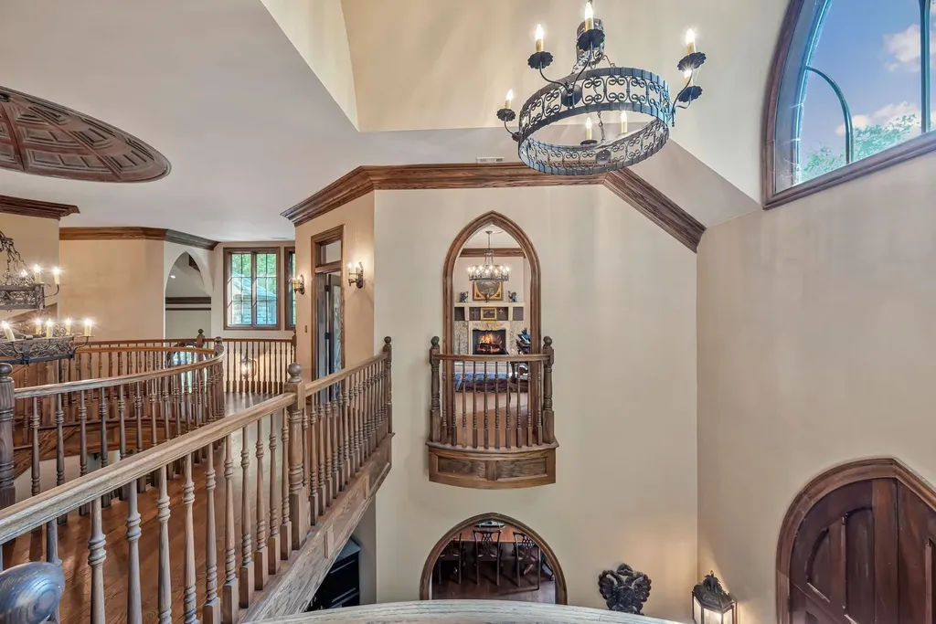 1108 Belle Meade Boulevard Nashville TN 37205