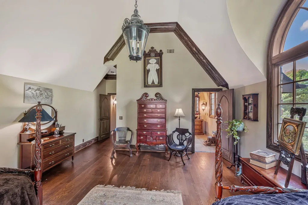 1108 Belle Meade Boulevard Nashville TN 37205