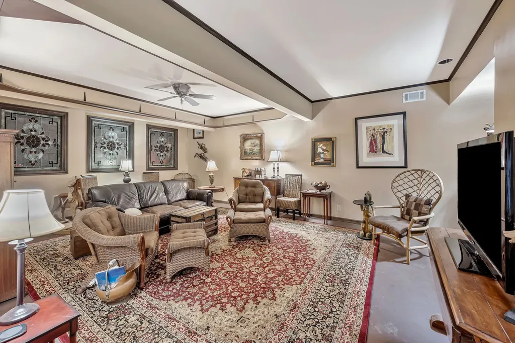 1108 Belle Meade Boulevard Nashville TN 37205