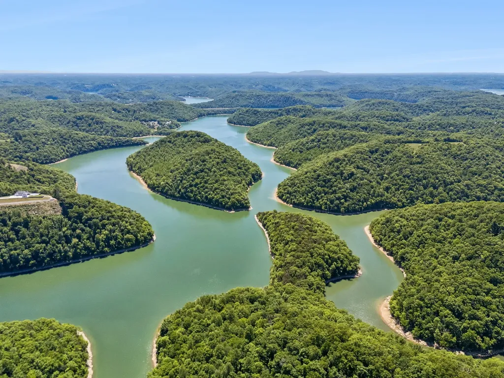 655 Burton Ridge Road Silver Point TN 38582