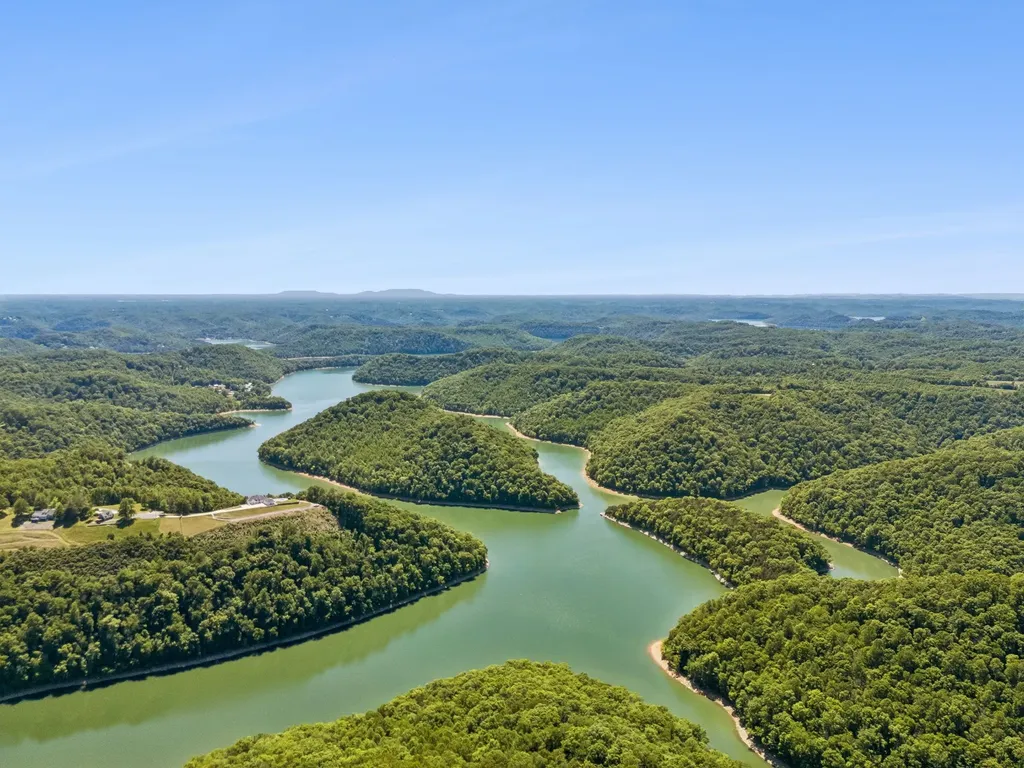 655 Burton Ridge Road Silver Point TN 38582