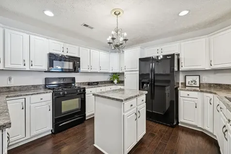395 Devon Chase Hill Gallatin TN 37066
