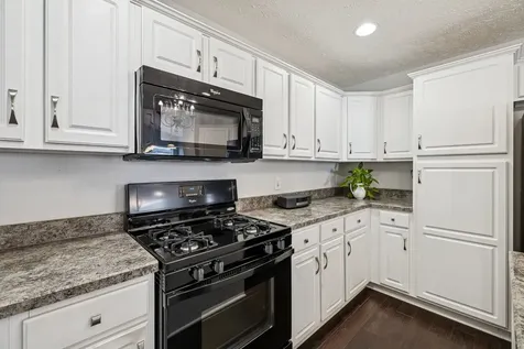 395 Devon Chase Hill Gallatin TN 37066