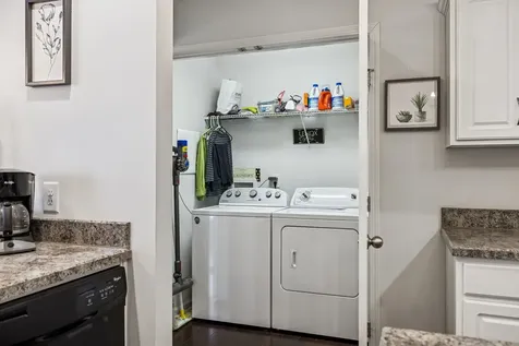 395 Devon Chase Hill Gallatin TN 37066