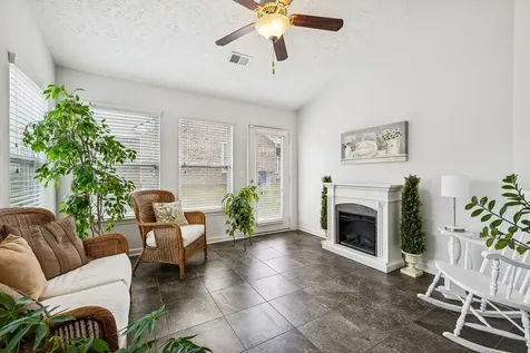 395 Devon Chase Hill Gallatin TN 37066