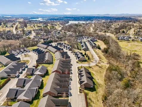 395 Devon Chase Hill Gallatin TN 37066
