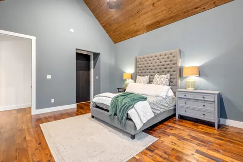 2070 River Bluffs Drive Jasper TN 37347