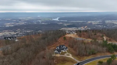 2070 River Bluffs Drive Jasper TN 37347