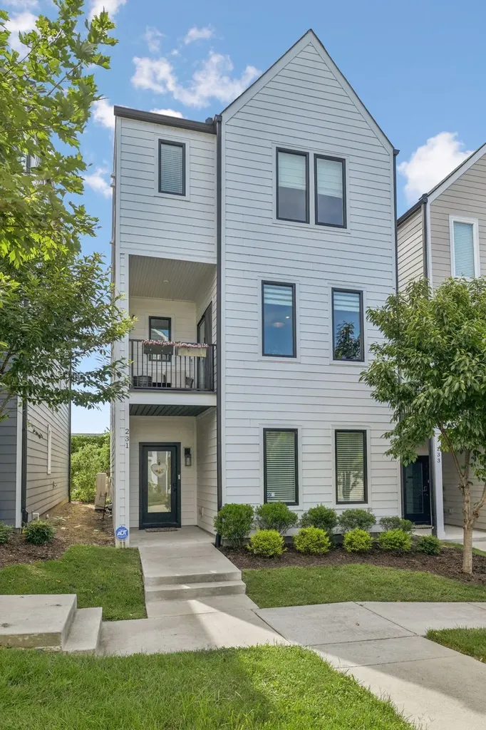 231 Sterling Point Circle Nashville TN 37209