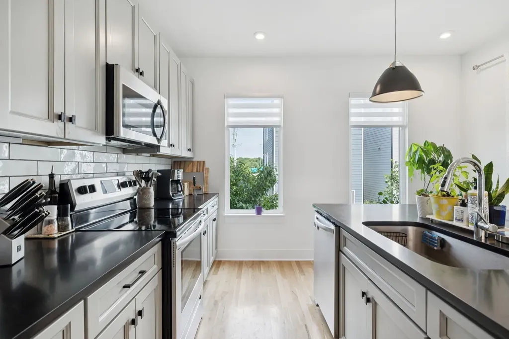 231 Sterling Point Circle Nashville TN 37209