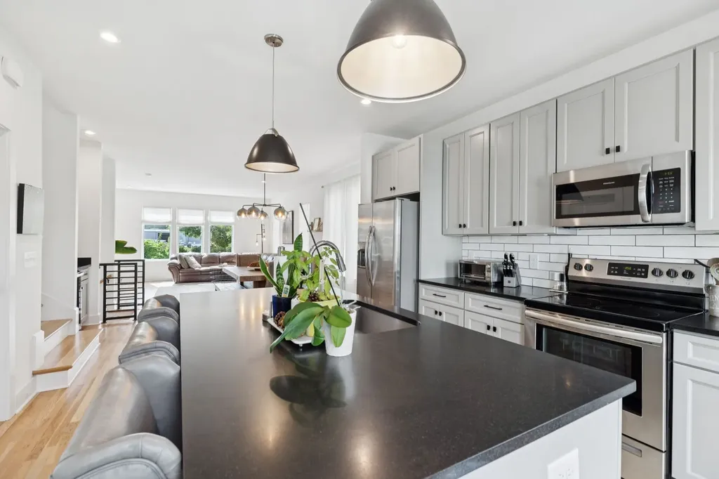 231 Sterling Point Circle Nashville TN 37209