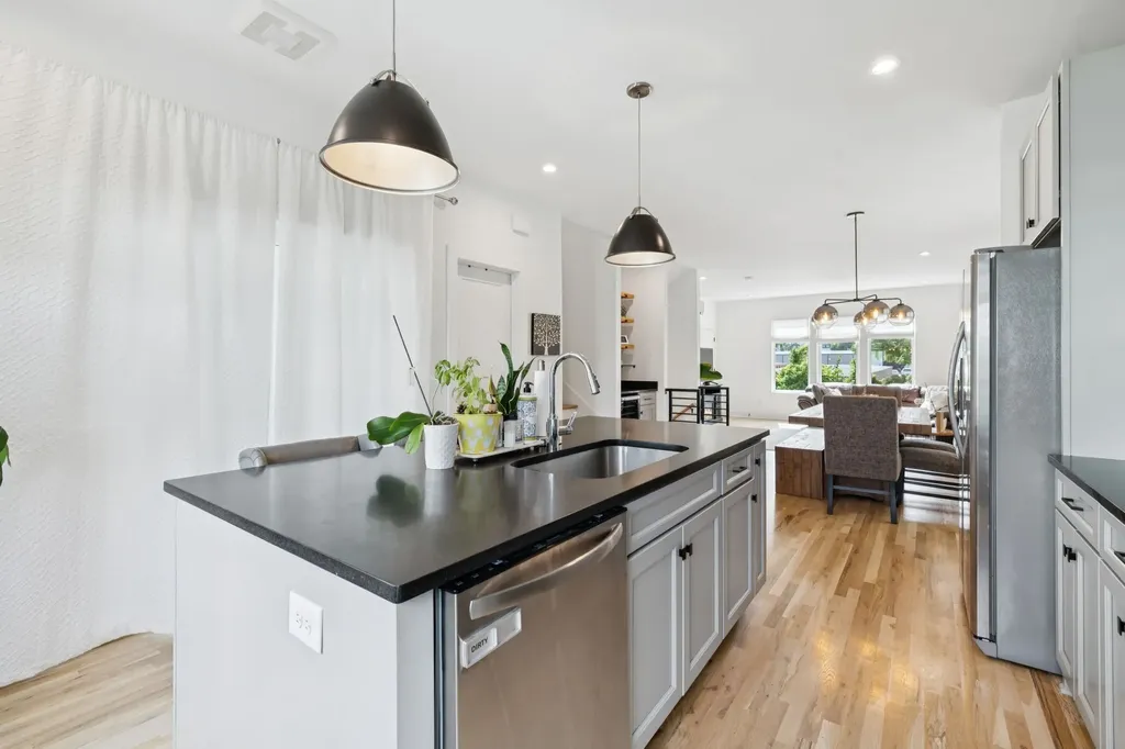231 Sterling Point Circle Nashville TN 37209