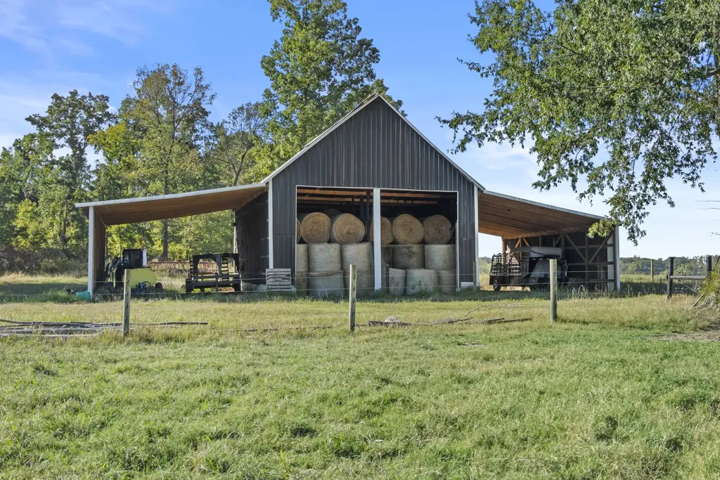 555 Williams Road Clarksville TN 37043