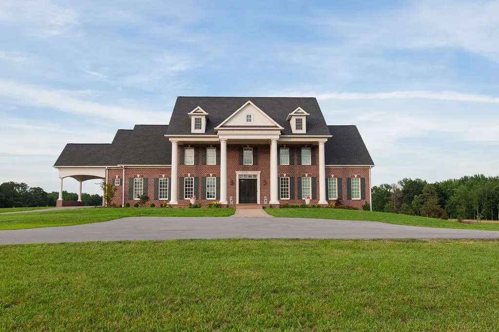 555 Williams Road Clarksville TN 37043