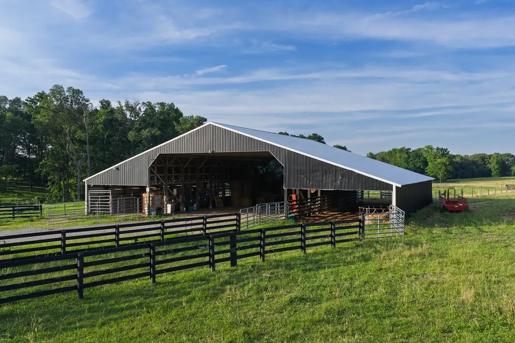 555 Williams Road Clarksville TN 37043