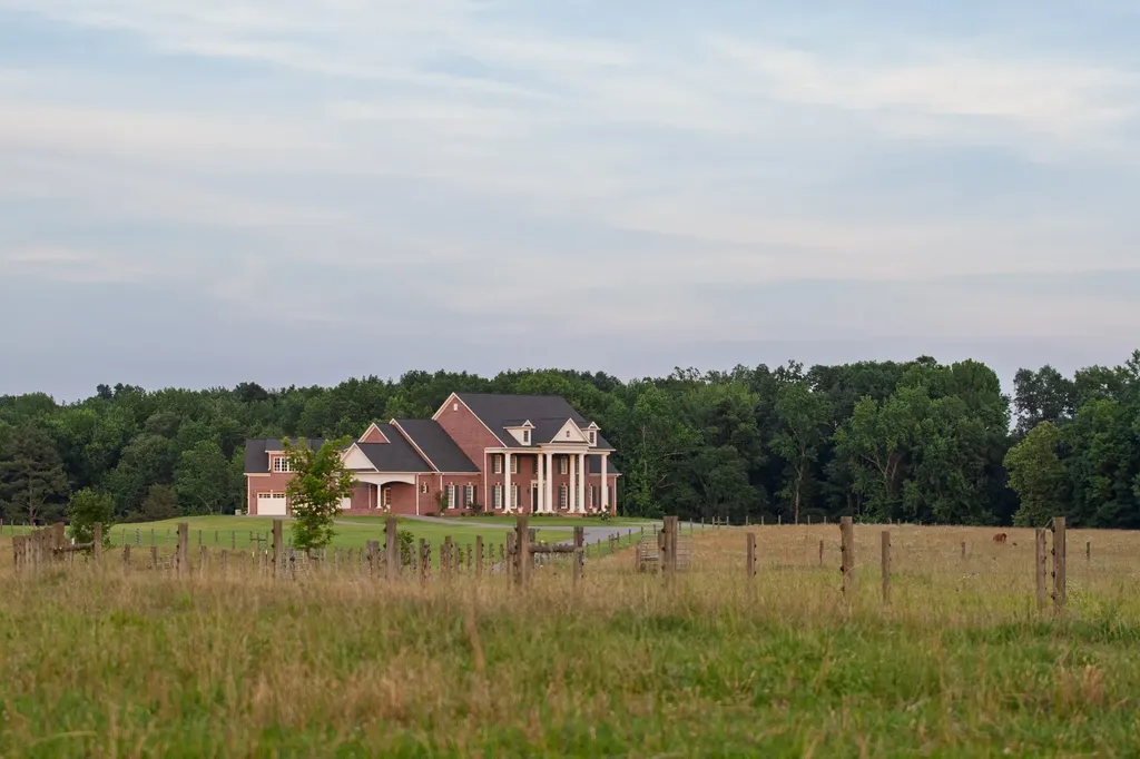 555 Williams Road Clarksville TN 37043