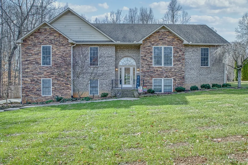 715 Stoneybrook Court Cookeville TN 38506