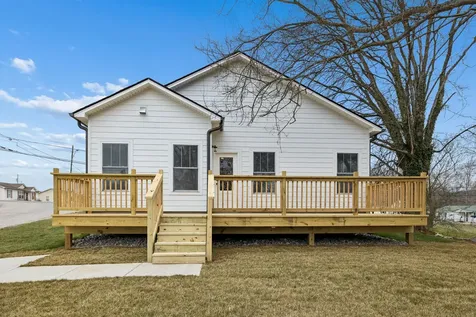 609 S Main Street Mount Pleasant TN 38474