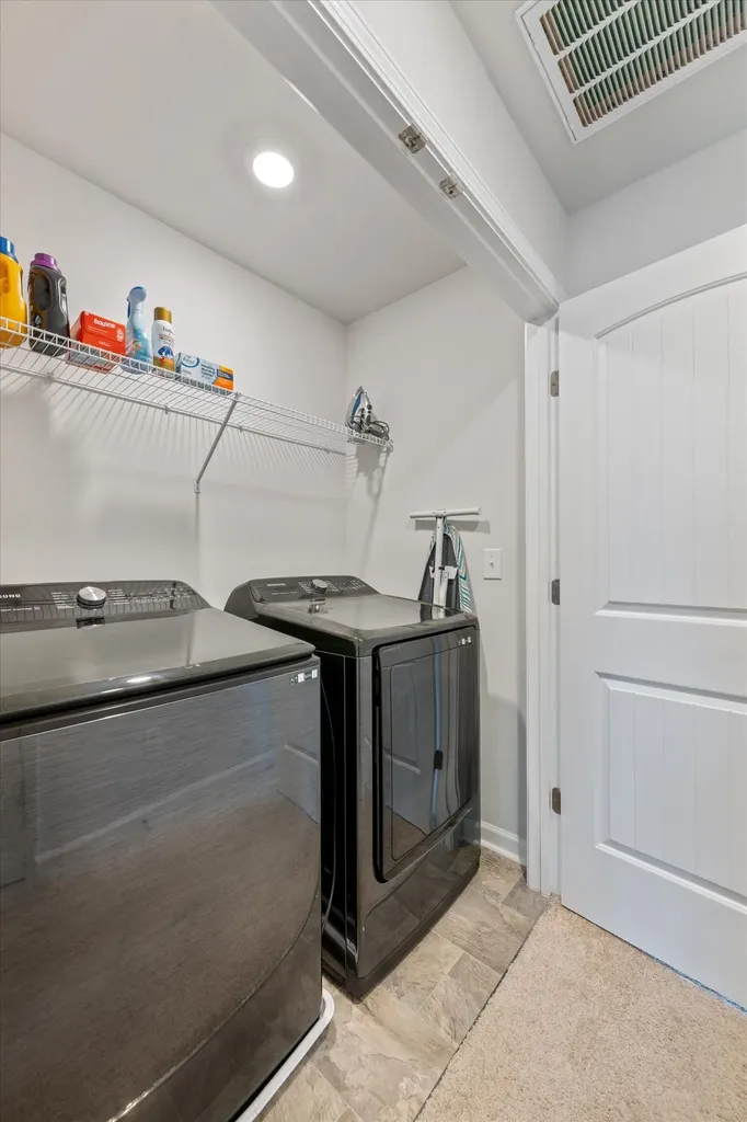 1434 Walker Way Columbia TN 38401