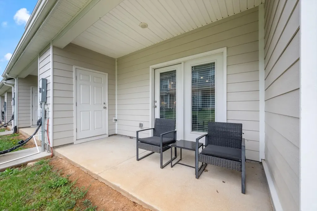 1434 Walker Way Columbia TN 38401