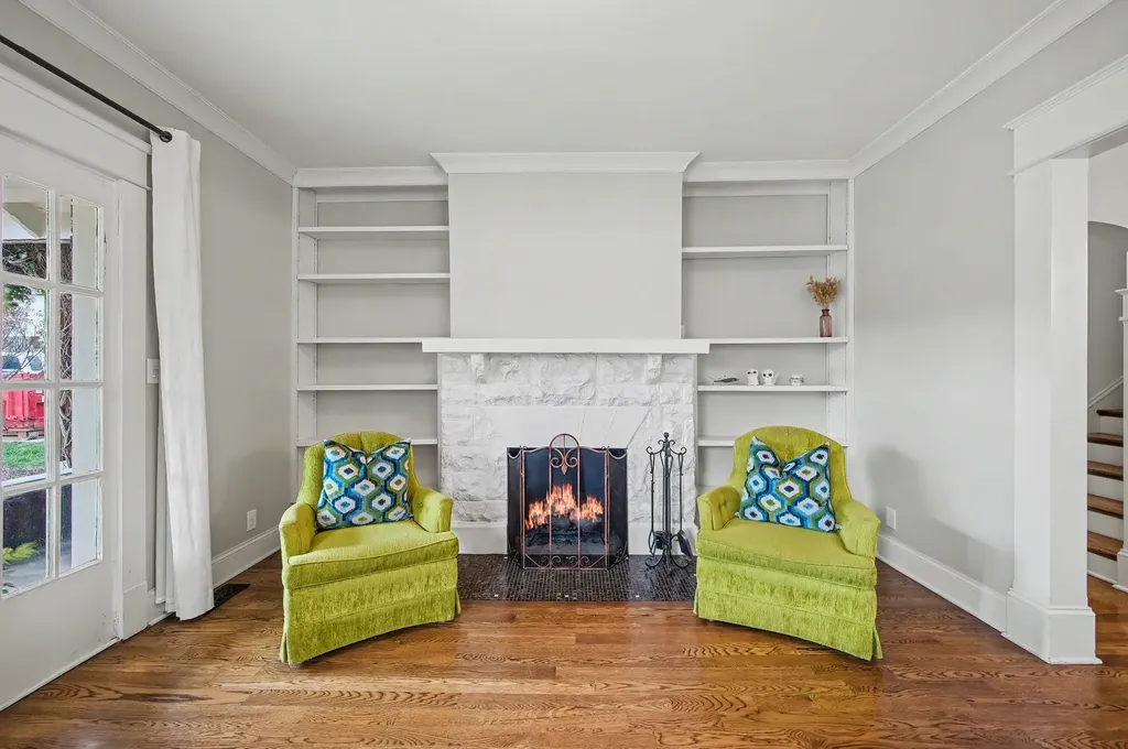 1010 Acklen Avenue Nashville TN 37203