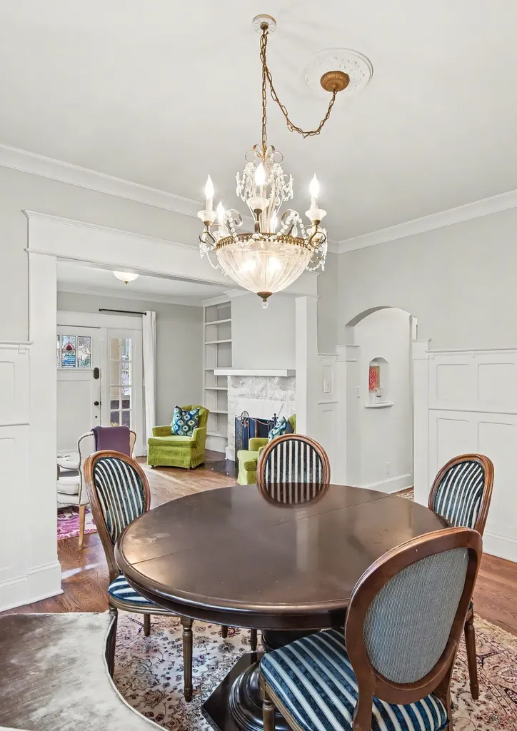 1010 Acklen Avenue Nashville TN 37203