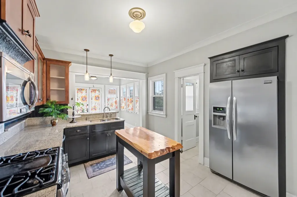 1010 Acklen Avenue Nashville TN 37203