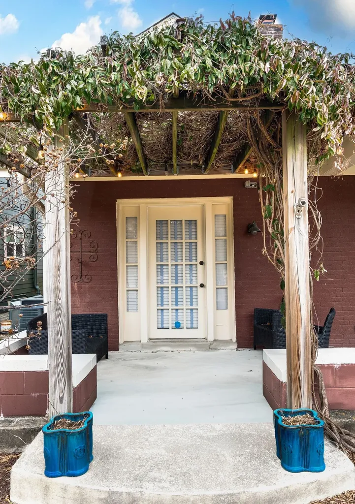 1010 Acklen Avenue Nashville TN 37203