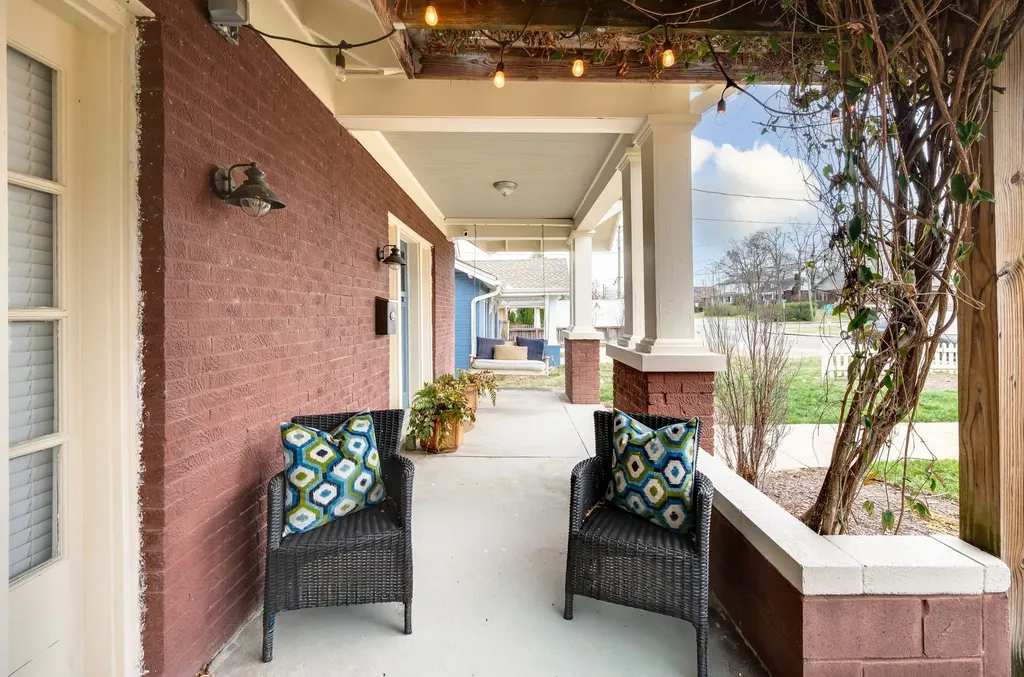 1010 Acklen Avenue Nashville TN 37203