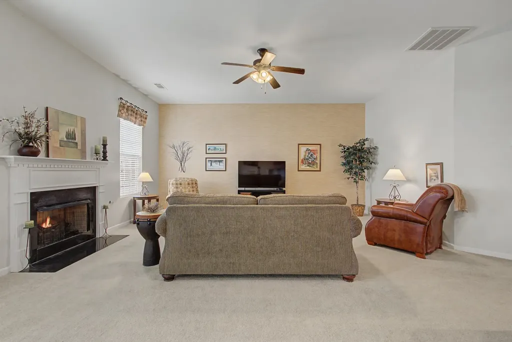 1806 Wendy Boulevard Columbia TN 38401