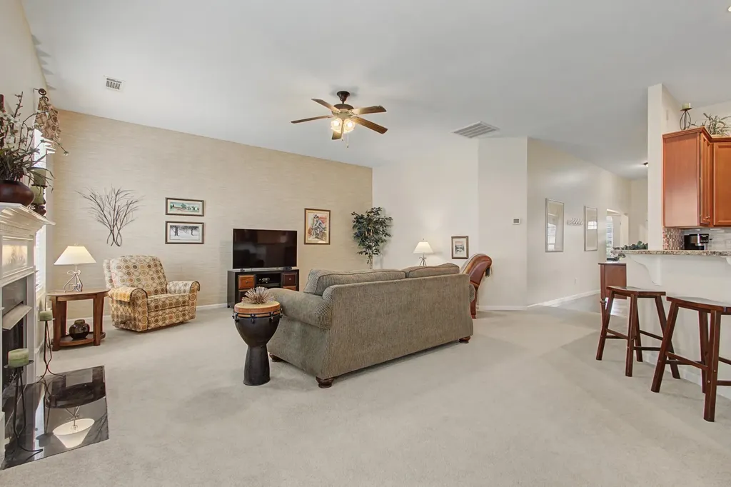1806 Wendy Boulevard Columbia TN 38401