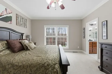 1902 Palmer Drive Springfield TN 37172