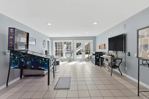 1902 Palmer Drive Springfield TN 37172
