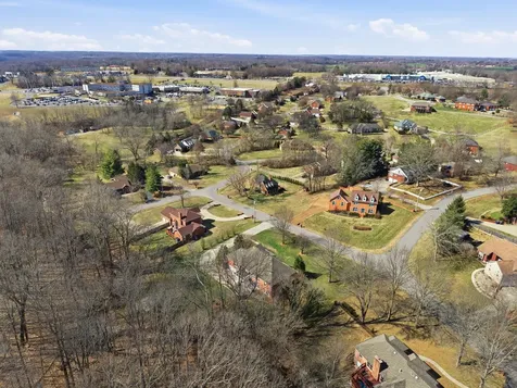 1902 Palmer Drive Springfield TN 37172