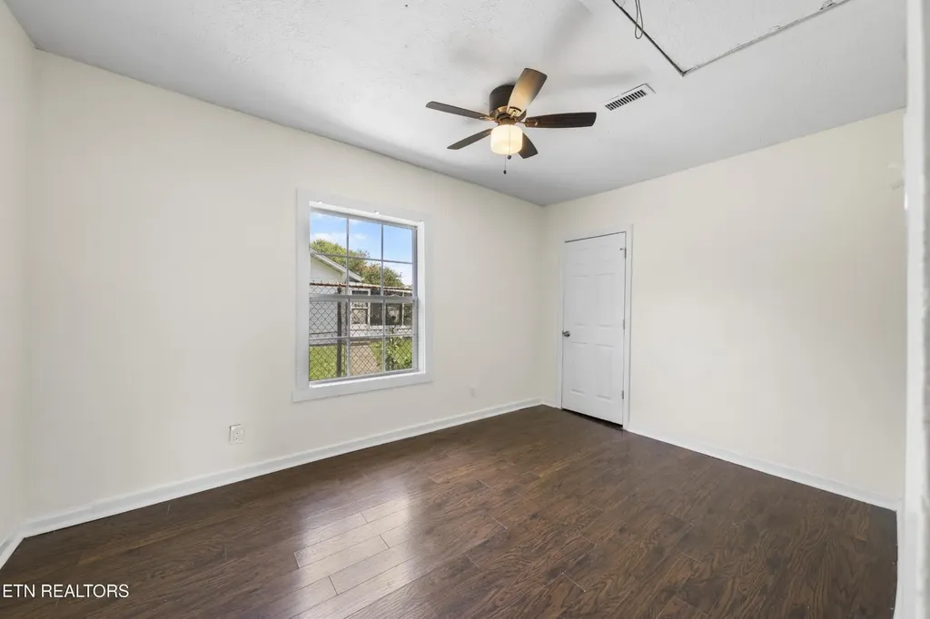 1716 Beaumont Avenue Knoxville TN 37921