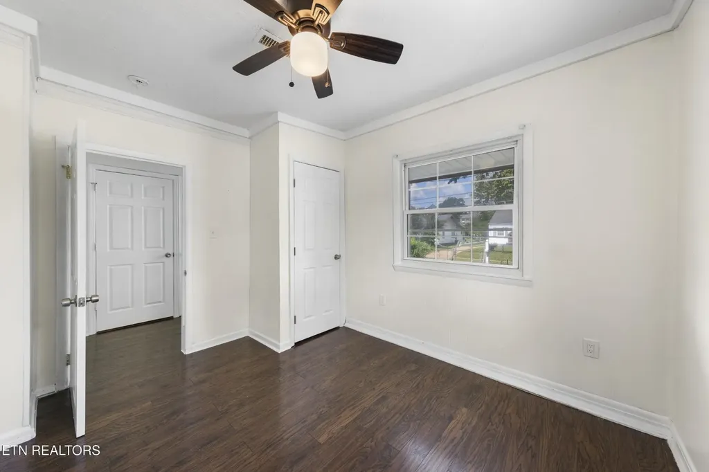 1716 Beaumont Avenue Knoxville TN 37921
