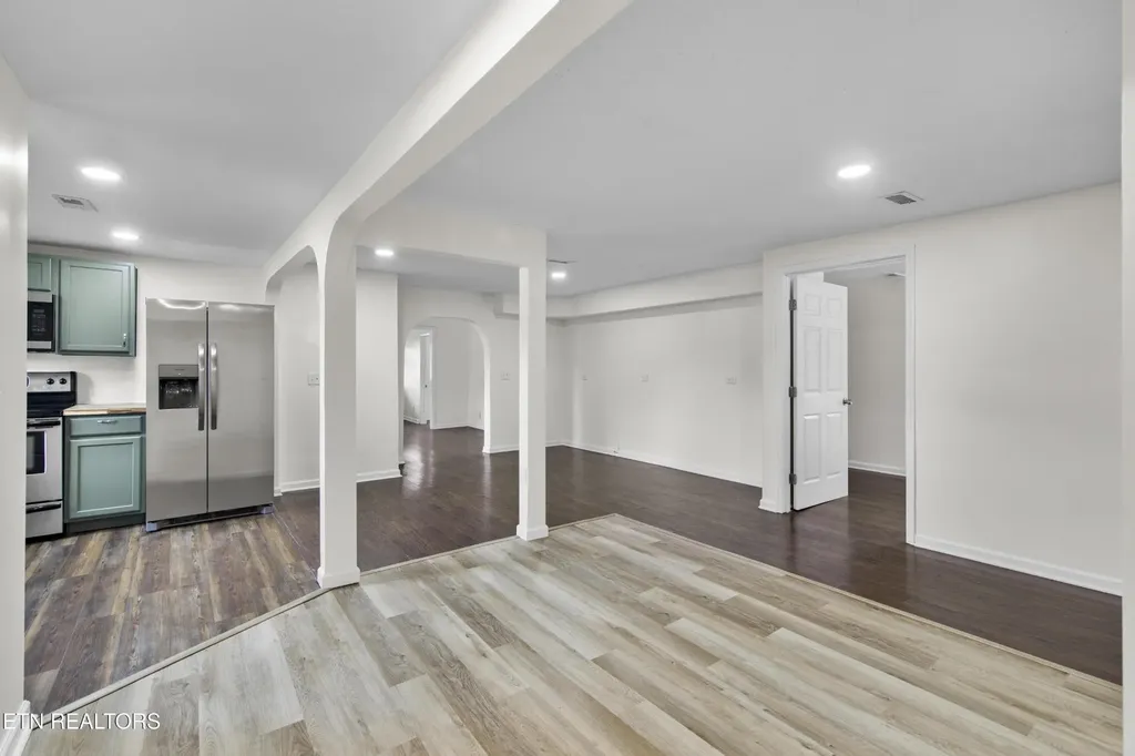 1716 Beaumont Avenue Knoxville TN 37921