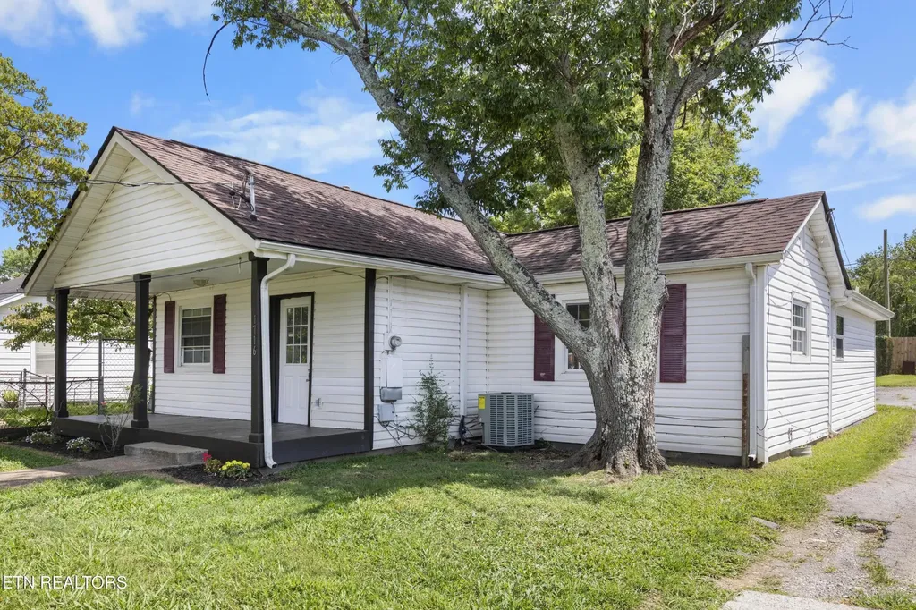 1716 Beaumont Avenue Knoxville TN 37921