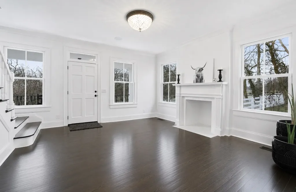 1747 Old Natchez Trace Franklin TN 37069