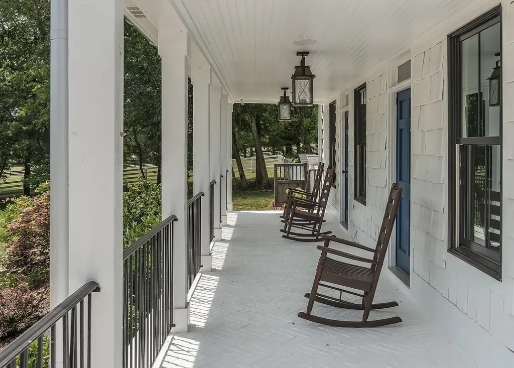 1747 Old Natchez Trace Franklin TN 37069