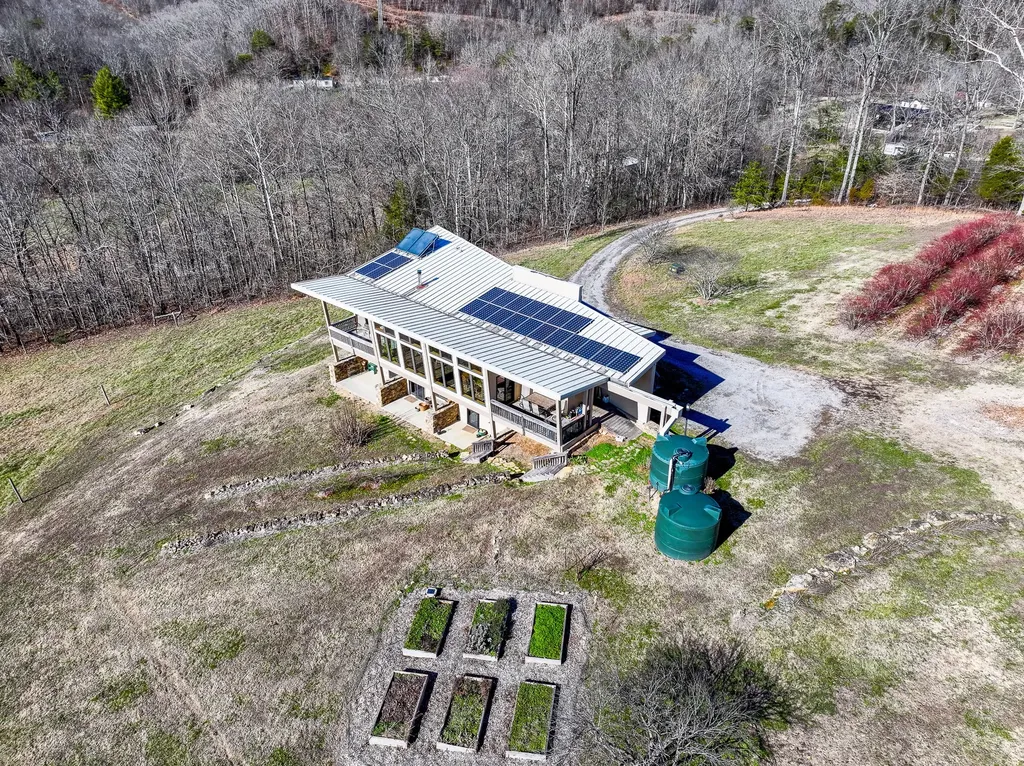 2016 Valley View Road Joelton TN 37080