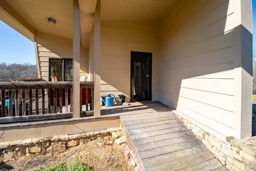 2016 Valley View Road Joelton TN 37080