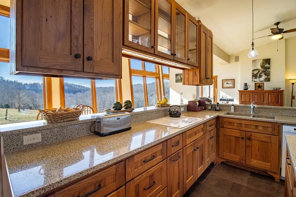 2016 Valley View Road Joelton TN 37080