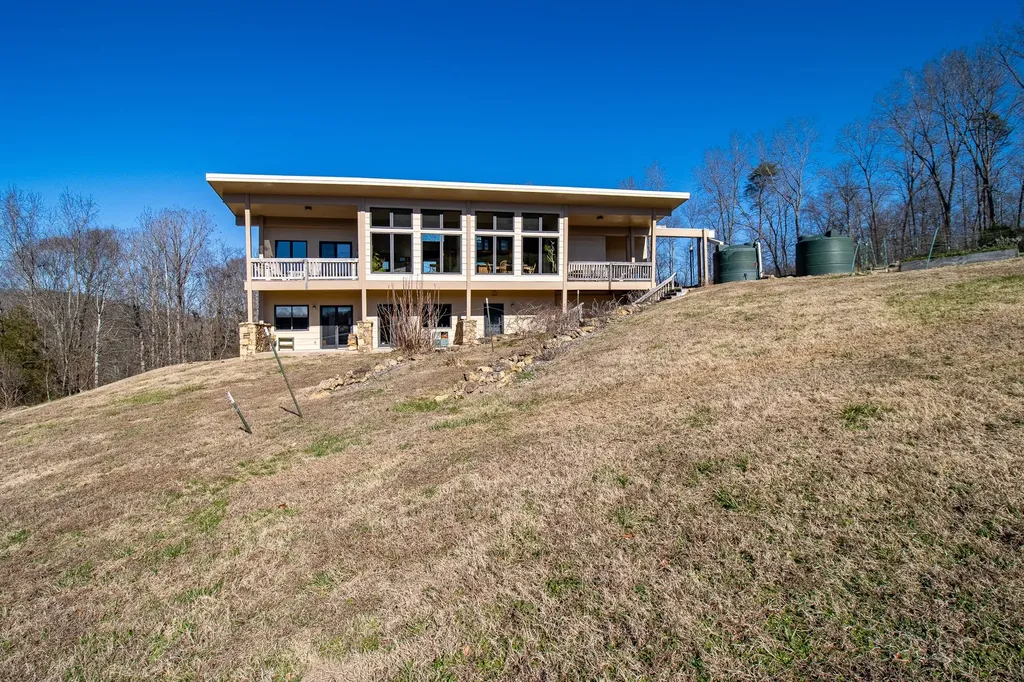 2016 Valley View Road Joelton TN 37080