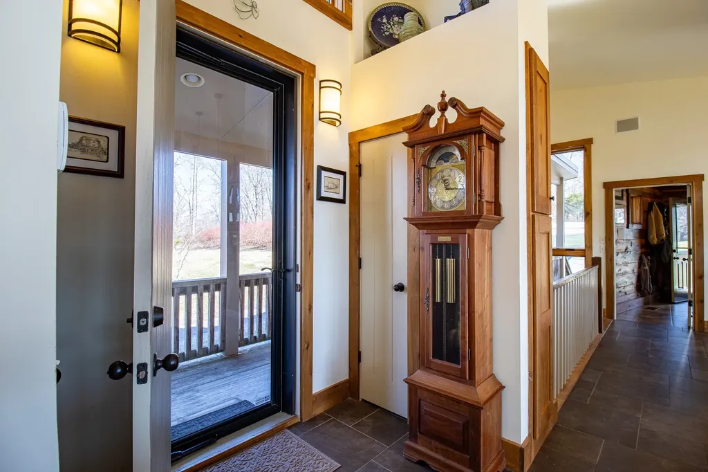 2016 Valley View Road Joelton TN 37080