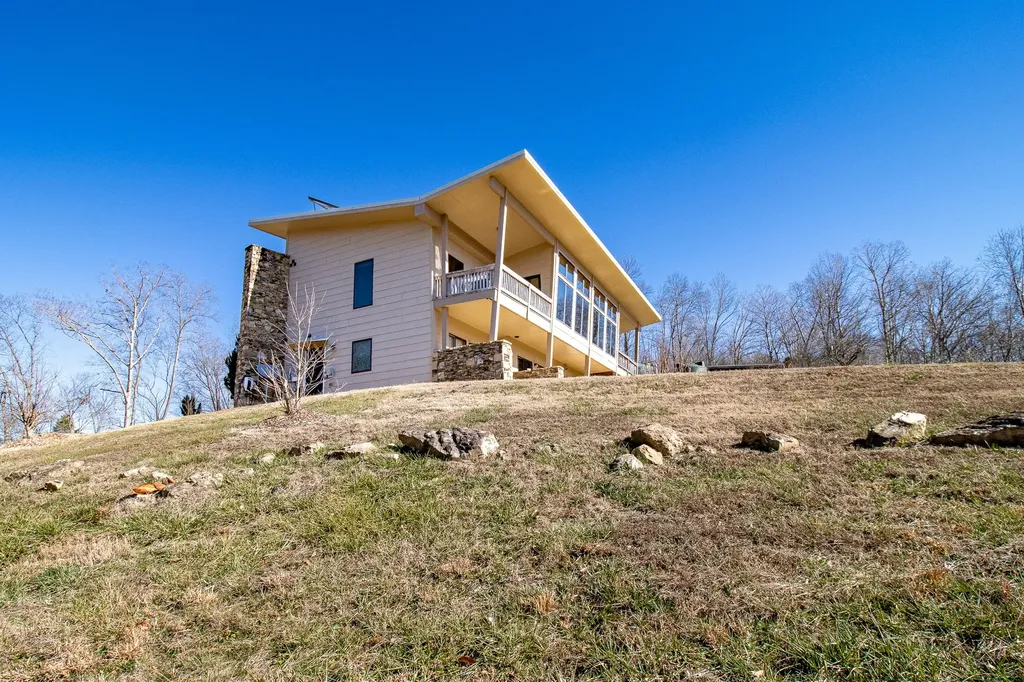 2016 Valley View Road Joelton TN 37080